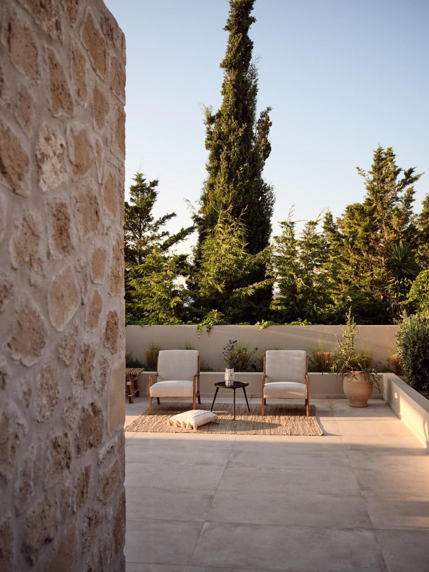 Ananta Blue Residence Argassi Exterior photo
